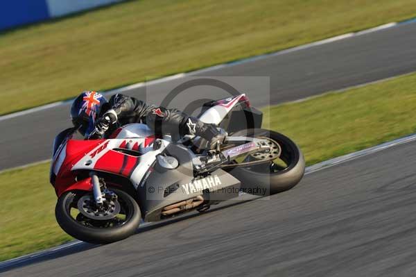 Motorcycle action photographs;donington;donington park leicestershire;donington photographs;event digital images;eventdigitalimages;no limits trackday;peter wileman photography;trackday;trackday digital images;trackday photos