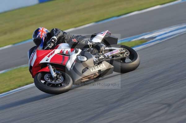 Motorcycle action photographs;donington;donington park leicestershire;donington photographs;event digital images;eventdigitalimages;no limits trackday;peter wileman photography;trackday;trackday digital images;trackday photos