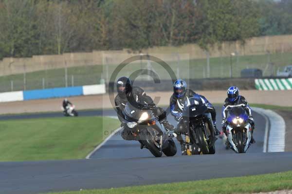 Motorcycle action photographs;donington;donington park leicestershire;donington photographs;event digital images;eventdigitalimages;no limits trackday;peter wileman photography;trackday;trackday digital images;trackday photos