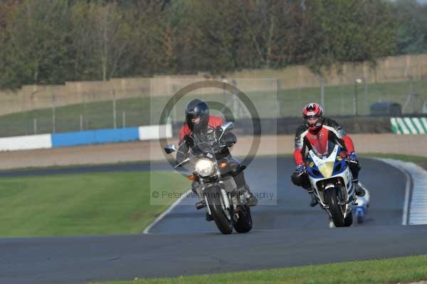 Motorcycle action photographs;donington;donington park leicestershire;donington photographs;event digital images;eventdigitalimages;no limits trackday;peter wileman photography;trackday;trackday digital images;trackday photos
