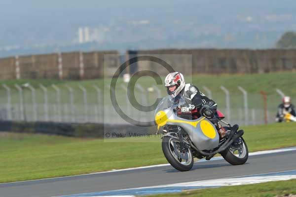 Motorcycle action photographs;donington;donington park leicestershire;donington photographs;event digital images;eventdigitalimages;no limits trackday;peter wileman photography;trackday;trackday digital images;trackday photos