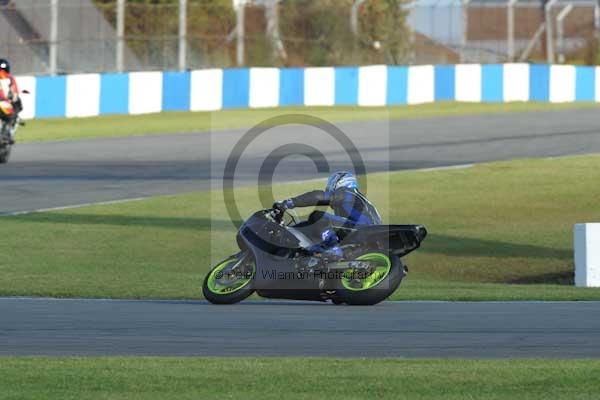 Motorcycle action photographs;donington;donington park leicestershire;donington photographs;event digital images;eventdigitalimages;no limits trackday;peter wileman photography;trackday;trackday digital images;trackday photos
