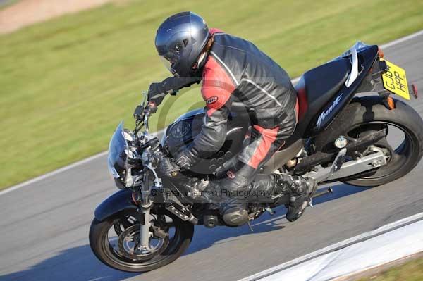 Motorcycle action photographs;donington;donington park leicestershire;donington photographs;event digital images;eventdigitalimages;no limits trackday;peter wileman photography;trackday;trackday digital images;trackday photos