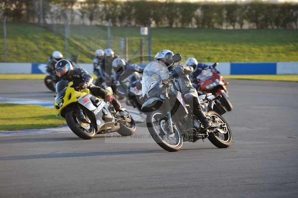 Motorcycle action photographs;donington;donington park leicestershire;donington photographs;event digital images;eventdigitalimages;no limits trackday;peter wileman photography;trackday;trackday digital images;trackday photos