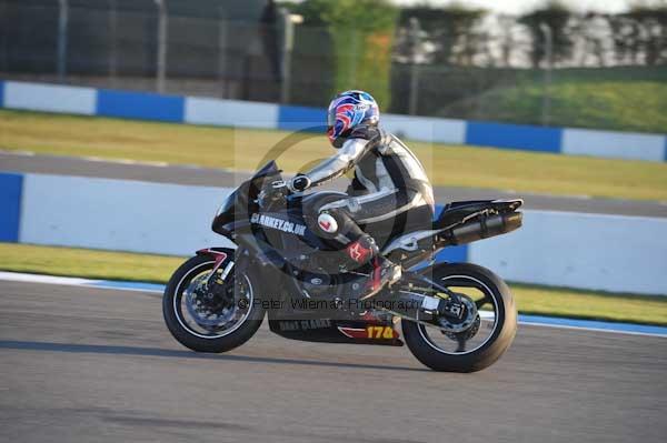 Motorcycle action photographs;donington;donington park leicestershire;donington photographs;event digital images;eventdigitalimages;no limits trackday;peter wileman photography;trackday;trackday digital images;trackday photos