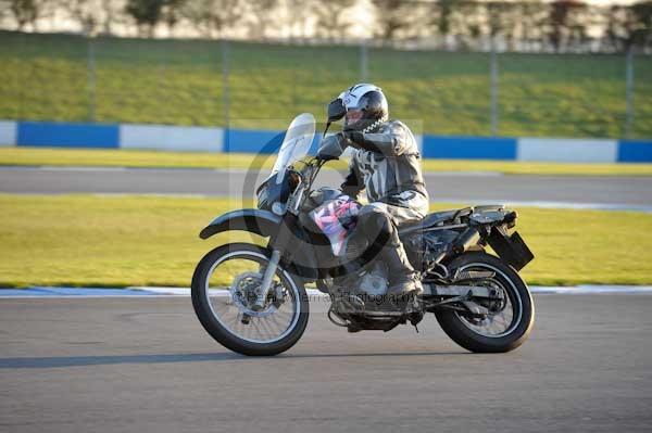 Motorcycle action photographs;donington;donington park leicestershire;donington photographs;event digital images;eventdigitalimages;no limits trackday;peter wileman photography;trackday;trackday digital images;trackday photos