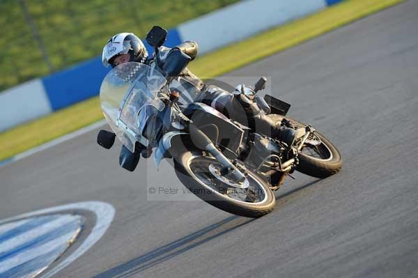 Motorcycle action photographs;donington;donington park leicestershire;donington photographs;event digital images;eventdigitalimages;no limits trackday;peter wileman photography;trackday;trackday digital images;trackday photos