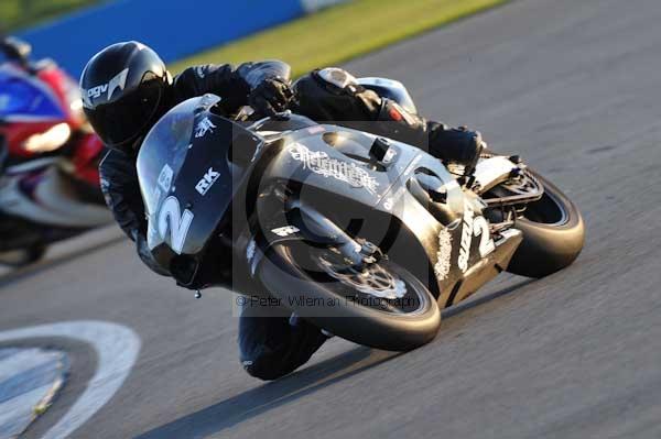 Motorcycle action photographs;donington;donington park leicestershire;donington photographs;event digital images;eventdigitalimages;no limits trackday;peter wileman photography;trackday;trackday digital images;trackday photos