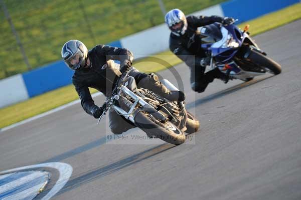 Motorcycle action photographs;donington;donington park leicestershire;donington photographs;event digital images;eventdigitalimages;no limits trackday;peter wileman photography;trackday;trackday digital images;trackday photos