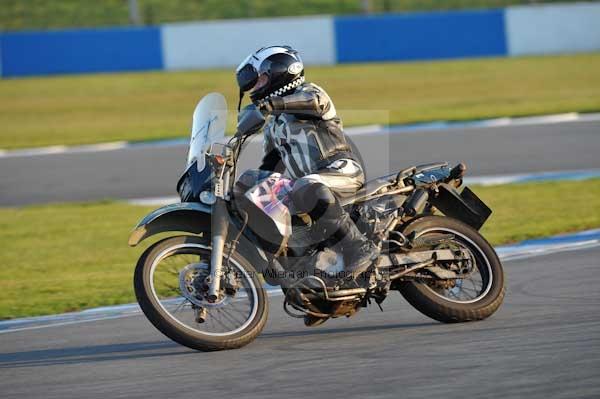 Motorcycle action photographs;donington;donington park leicestershire;donington photographs;event digital images;eventdigitalimages;no limits trackday;peter wileman photography;trackday;trackday digital images;trackday photos