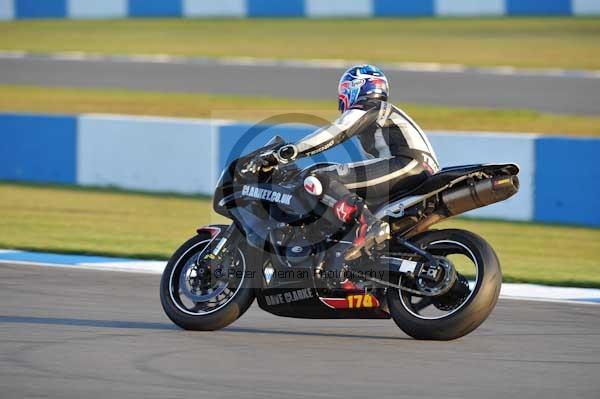 Motorcycle action photographs;donington;donington park leicestershire;donington photographs;event digital images;eventdigitalimages;no limits trackday;peter wileman photography;trackday;trackday digital images;trackday photos