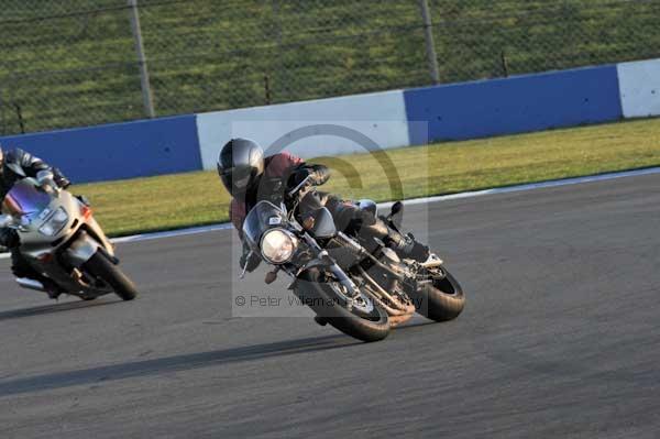 Motorcycle action photographs;donington;donington park leicestershire;donington photographs;event digital images;eventdigitalimages;no limits trackday;peter wileman photography;trackday;trackday digital images;trackday photos