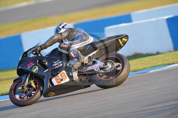 Motorcycle action photographs;donington;donington park leicestershire;donington photographs;event digital images;eventdigitalimages;no limits trackday;peter wileman photography;trackday;trackday digital images;trackday photos