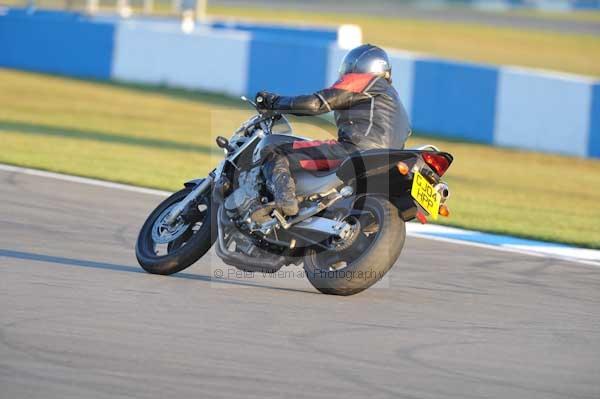 Motorcycle action photographs;donington;donington park leicestershire;donington photographs;event digital images;eventdigitalimages;no limits trackday;peter wileman photography;trackday;trackday digital images;trackday photos