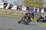 Motorcycle-action-photographs;donington;donington-park-leicestershire;donington-photographs;event-digital-images;eventdigitalimages;no-limits-trackday;peter-wileman-photography;trackday;trackday-digital-images;trackday-photos