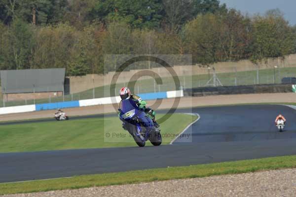 Motorcycle action photographs;donington;donington park leicestershire;donington photographs;event digital images;eventdigitalimages;no limits trackday;peter wileman photography;trackday;trackday digital images;trackday photos