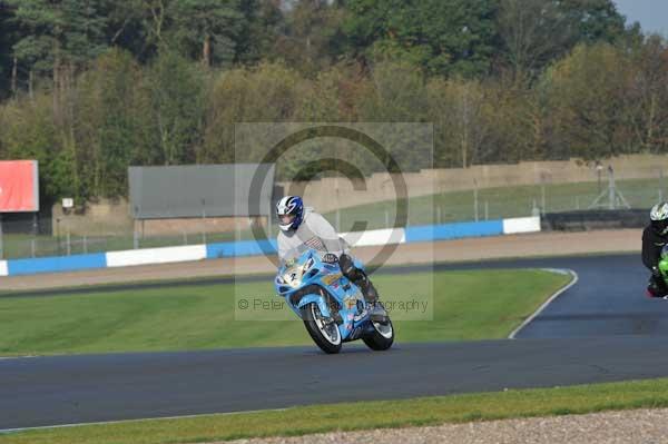 Motorcycle action photographs;donington;donington park leicestershire;donington photographs;event digital images;eventdigitalimages;no limits trackday;peter wileman photography;trackday;trackday digital images;trackday photos