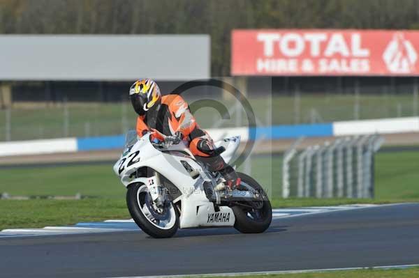 Motorcycle action photographs;donington;donington park leicestershire;donington photographs;event digital images;eventdigitalimages;no limits trackday;peter wileman photography;trackday;trackday digital images;trackday photos