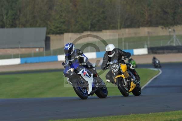 Motorcycle action photographs;donington;donington park leicestershire;donington photographs;event digital images;eventdigitalimages;no limits trackday;peter wileman photography;trackday;trackday digital images;trackday photos