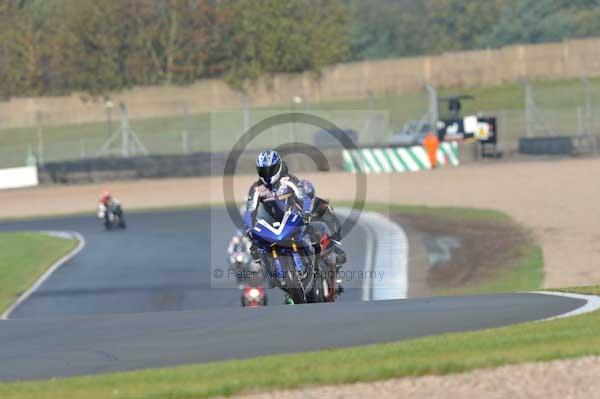 Motorcycle action photographs;donington;donington park leicestershire;donington photographs;event digital images;eventdigitalimages;no limits trackday;peter wileman photography;trackday;trackday digital images;trackday photos