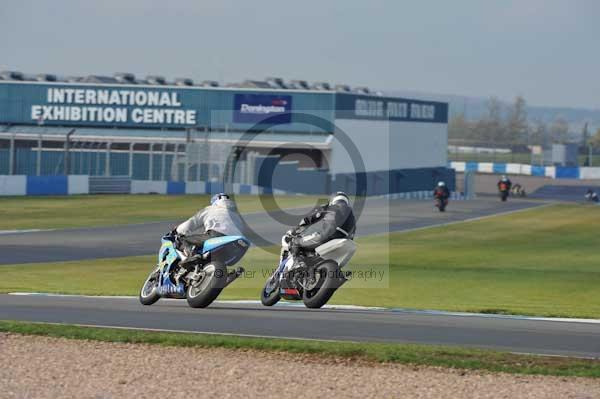 Motorcycle action photographs;donington;donington park leicestershire;donington photographs;event digital images;eventdigitalimages;no limits trackday;peter wileman photography;trackday;trackday digital images;trackday photos
