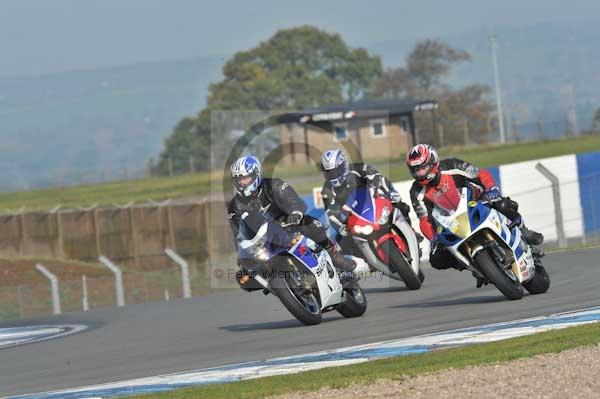 Motorcycle action photographs;donington;donington park leicestershire;donington photographs;event digital images;eventdigitalimages;no limits trackday;peter wileman photography;trackday;trackday digital images;trackday photos