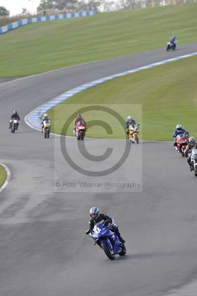 Motorcycle action photographs;donington;donington park leicestershire;donington photographs;event digital images;eventdigitalimages;no limits trackday;peter wileman photography;trackday;trackday digital images;trackday photos