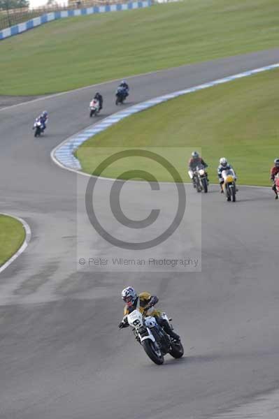 Motorcycle action photographs;donington;donington park leicestershire;donington photographs;event digital images;eventdigitalimages;no limits trackday;peter wileman photography;trackday;trackday digital images;trackday photos