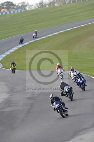 Motorcycle action photographs;donington;donington park leicestershire;donington photographs;event digital images;eventdigitalimages;no limits trackday;peter wileman photography;trackday;trackday digital images;trackday photos