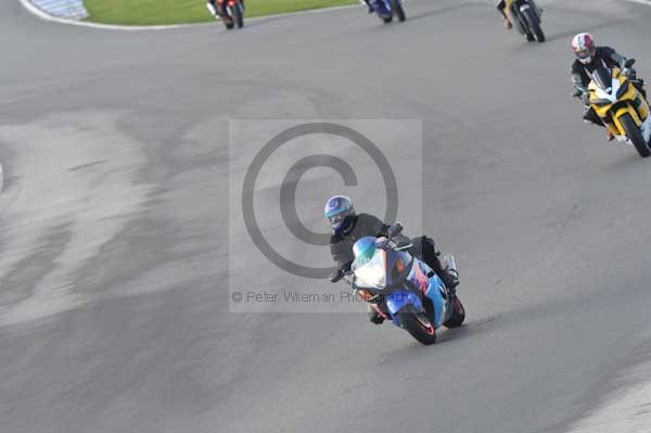 Motorcycle action photographs;donington;donington park leicestershire;donington photographs;event digital images;eventdigitalimages;no limits trackday;peter wileman photography;trackday;trackday digital images;trackday photos