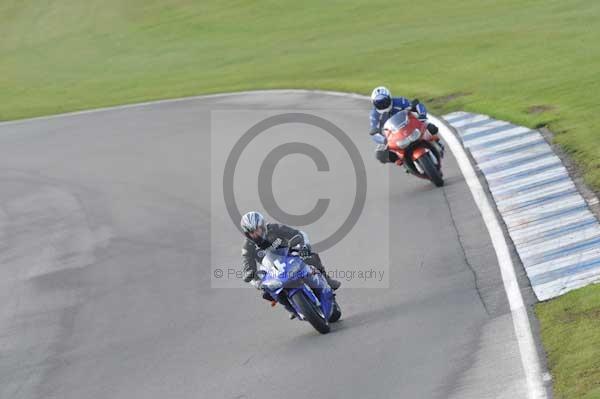 Motorcycle action photographs;donington;donington park leicestershire;donington photographs;event digital images;eventdigitalimages;no limits trackday;peter wileman photography;trackday;trackday digital images;trackday photos
