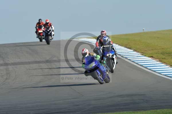 Motorcycle action photographs;donington;donington park leicestershire;donington photographs;event digital images;eventdigitalimages;no limits trackday;peter wileman photography;trackday;trackday digital images;trackday photos