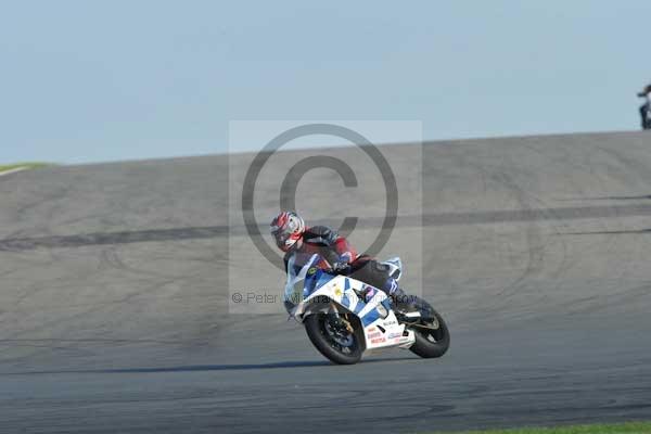 Motorcycle action photographs;donington;donington park leicestershire;donington photographs;event digital images;eventdigitalimages;no limits trackday;peter wileman photography;trackday;trackday digital images;trackday photos
