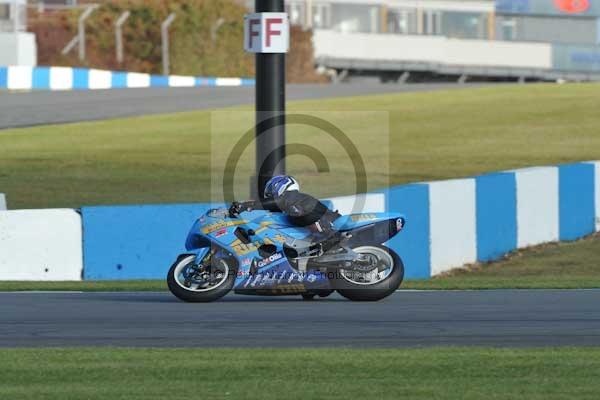 Motorcycle action photographs;donington;donington park leicestershire;donington photographs;event digital images;eventdigitalimages;no limits trackday;peter wileman photography;trackday;trackday digital images;trackday photos