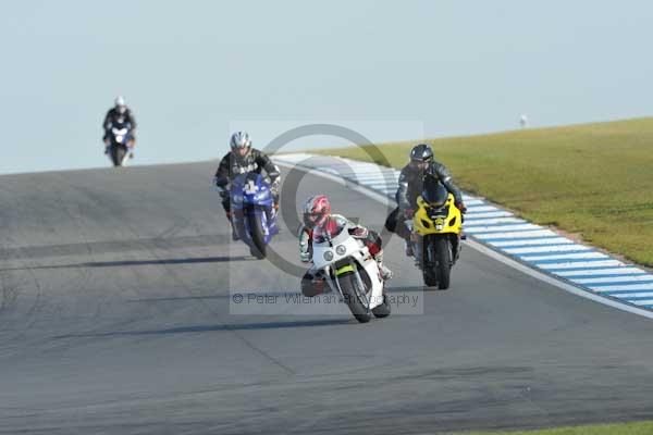Motorcycle action photographs;donington;donington park leicestershire;donington photographs;event digital images;eventdigitalimages;no limits trackday;peter wileman photography;trackday;trackday digital images;trackday photos