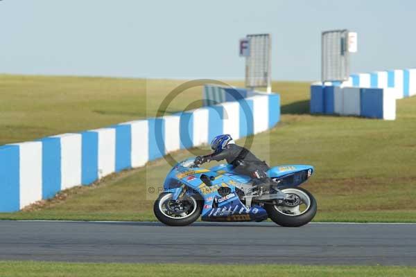 Motorcycle action photographs;donington;donington park leicestershire;donington photographs;event digital images;eventdigitalimages;no limits trackday;peter wileman photography;trackday;trackday digital images;trackday photos