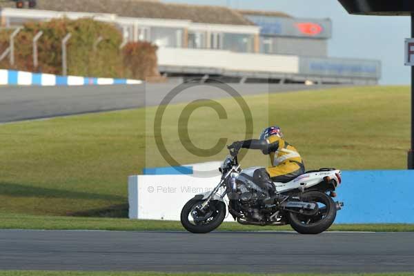 Motorcycle action photographs;donington;donington park leicestershire;donington photographs;event digital images;eventdigitalimages;no limits trackday;peter wileman photography;trackday;trackday digital images;trackday photos