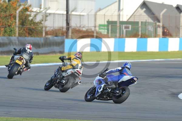 Motorcycle action photographs;donington;donington park leicestershire;donington photographs;event digital images;eventdigitalimages;no limits trackday;peter wileman photography;trackday;trackday digital images;trackday photos