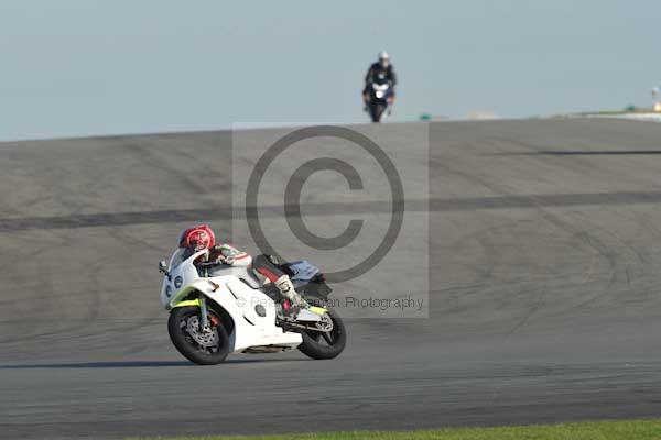 Motorcycle action photographs;donington;donington park leicestershire;donington photographs;event digital images;eventdigitalimages;no limits trackday;peter wileman photography;trackday;trackday digital images;trackday photos