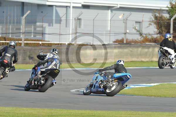 Motorcycle action photographs;donington;donington park leicestershire;donington photographs;event digital images;eventdigitalimages;no limits trackday;peter wileman photography;trackday;trackday digital images;trackday photos