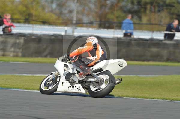 Motorcycle action photographs;donington;donington park leicestershire;donington photographs;event digital images;eventdigitalimages;no limits trackday;peter wileman photography;trackday;trackday digital images;trackday photos