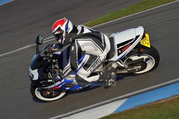 Motorcycle action photographs;donington;donington park leicestershire;donington photographs;event digital images;eventdigitalimages;no limits trackday;peter wileman photography;trackday;trackday digital images;trackday photos