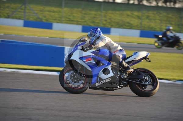 Motorcycle action photographs;donington;donington park leicestershire;donington photographs;event digital images;eventdigitalimages;no limits trackday;peter wileman photography;trackday;trackday digital images;trackday photos