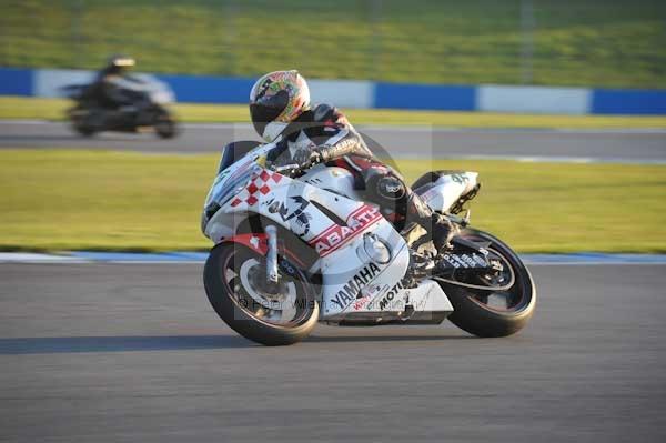 Motorcycle action photographs;donington;donington park leicestershire;donington photographs;event digital images;eventdigitalimages;no limits trackday;peter wileman photography;trackday;trackday digital images;trackday photos