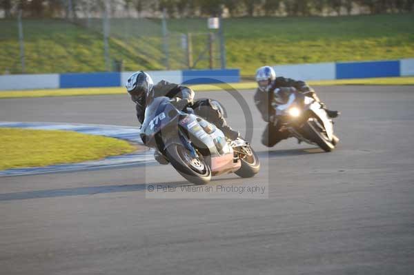 Motorcycle action photographs;donington;donington park leicestershire;donington photographs;event digital images;eventdigitalimages;no limits trackday;peter wileman photography;trackday;trackday digital images;trackday photos