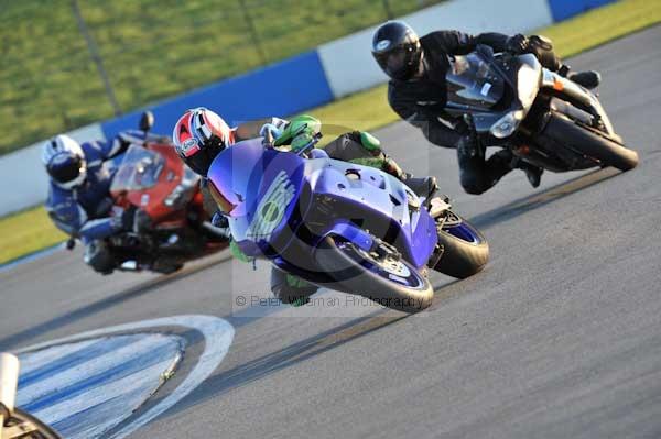 Motorcycle action photographs;donington;donington park leicestershire;donington photographs;event digital images;eventdigitalimages;no limits trackday;peter wileman photography;trackday;trackday digital images;trackday photos