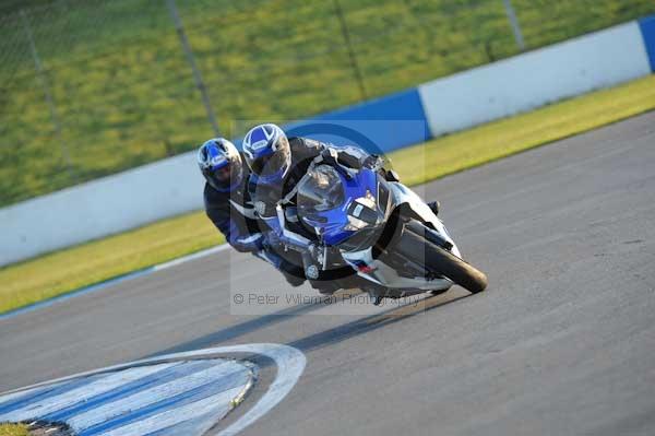 Motorcycle action photographs;donington;donington park leicestershire;donington photographs;event digital images;eventdigitalimages;no limits trackday;peter wileman photography;trackday;trackday digital images;trackday photos