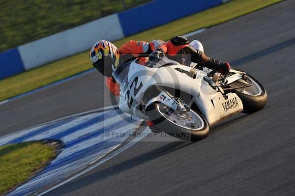 Motorcycle action photographs;donington;donington park leicestershire;donington photographs;event digital images;eventdigitalimages;no limits trackday;peter wileman photography;trackday;trackday digital images;trackday photos