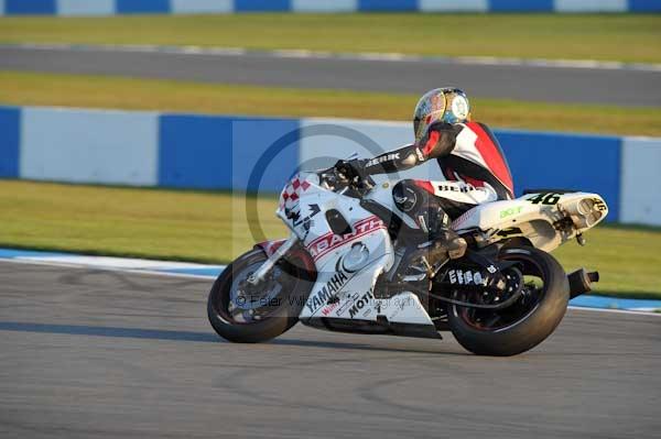 Motorcycle action photographs;donington;donington park leicestershire;donington photographs;event digital images;eventdigitalimages;no limits trackday;peter wileman photography;trackday;trackday digital images;trackday photos