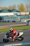 Motorcycle-action-photographs;donington;donington-park-leicestershire;donington-photographs;event-digital-images;eventdigitalimages;no-limits-trackday;peter-wileman-photography;trackday;trackday-digital-images;trackday-photos